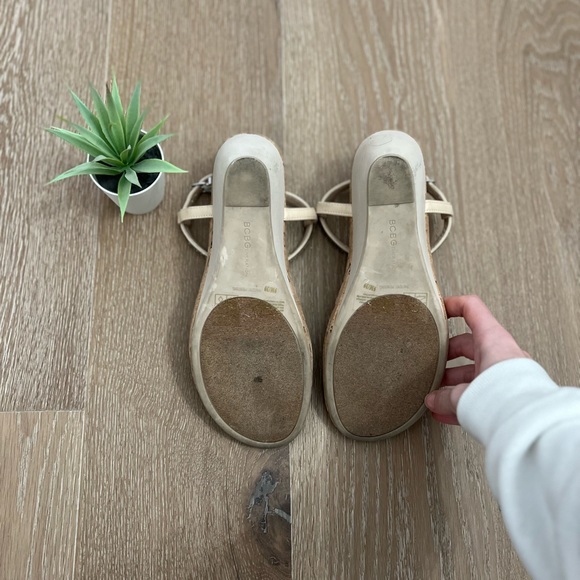 BCBG Nude Wedges - Picture 4 of 4